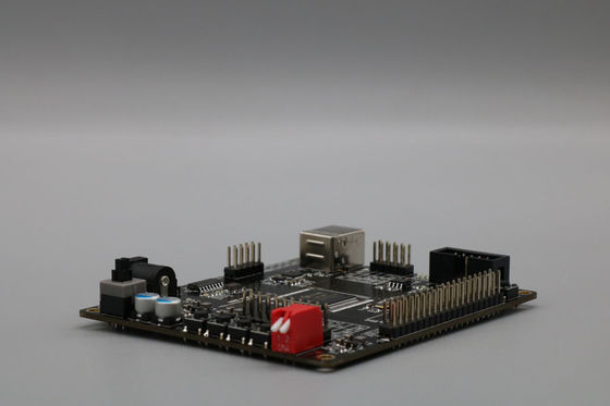 良い価格 電子板アセンブリFR4材料を持つ理性的なPCBの管理委員会 オンライン